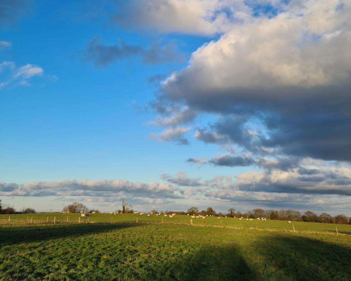 Milberry Green Meadows Warlingham Esterno foto